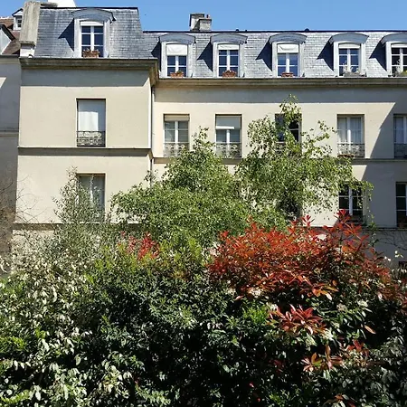 Assia & Nathalie - Luxury Marais Oda ve Kahvaltı Paris