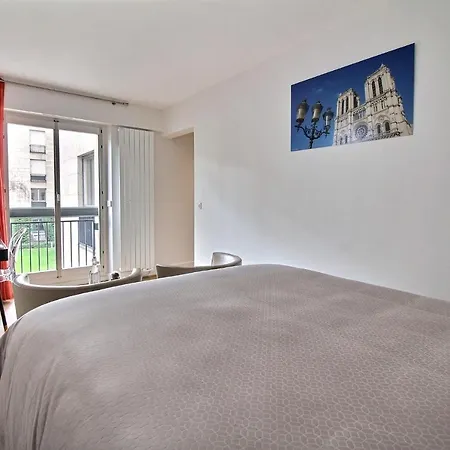 Assia & Nathalie - Luxury Marais 4*
